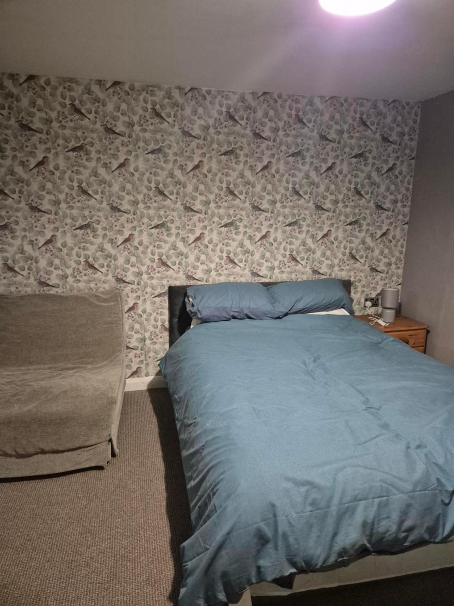 Accomadation Рексем Экстерьер фото